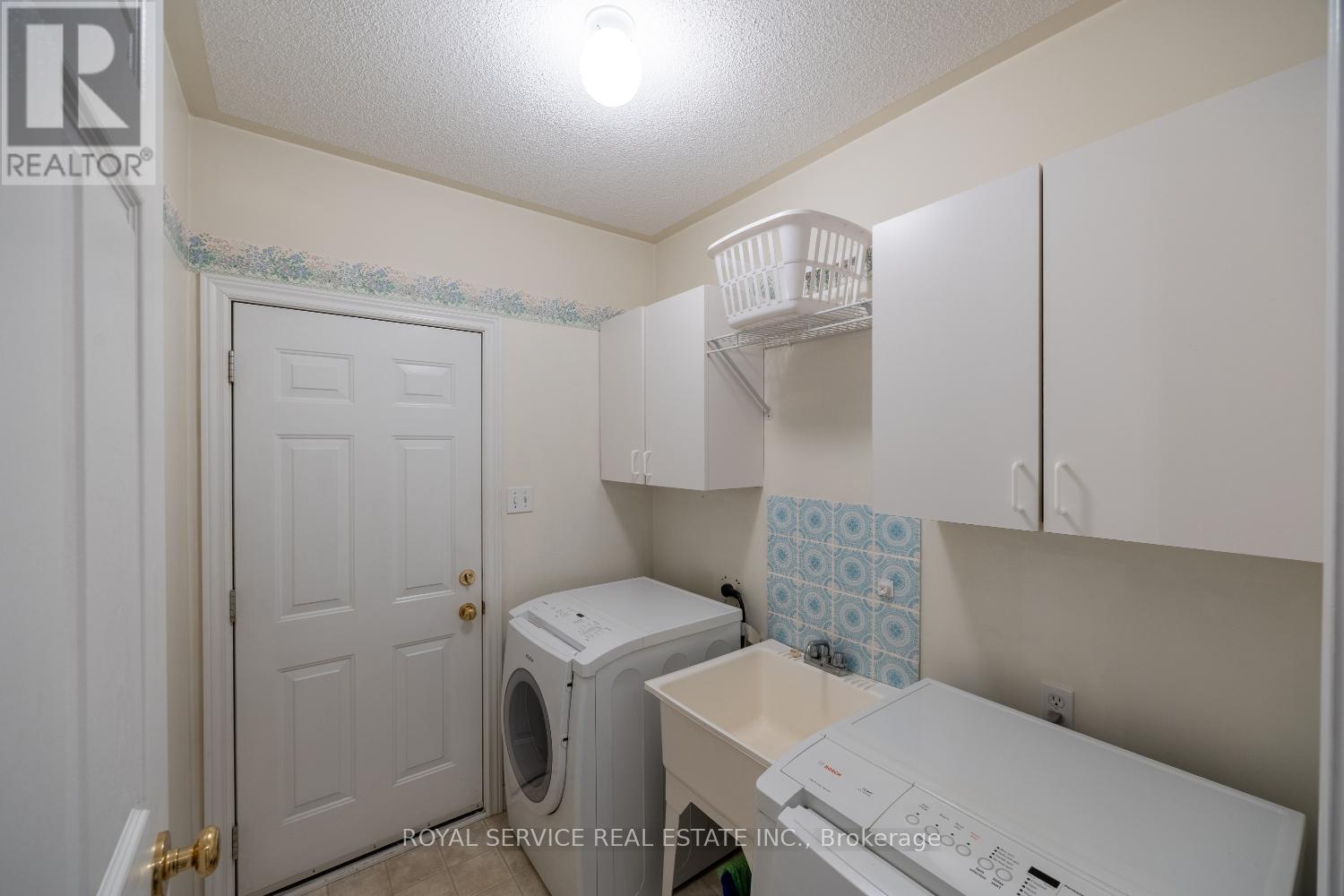 1061 Silverdale Road, Peterborough, Ontario  K9J 7W5 - Photo 30 - X13113920