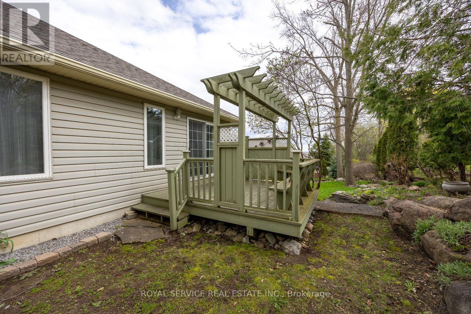 1061 Silverdale Road, Peterborough, Ontario  K9J 7W5 - Photo 45 - X13113920