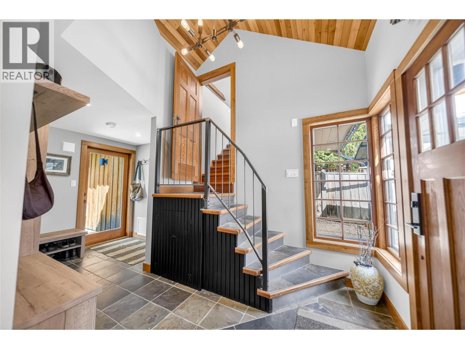 54 Commons Street, Fernie, British Columbia  V0B 1M1 - Photo 38 - 10386467