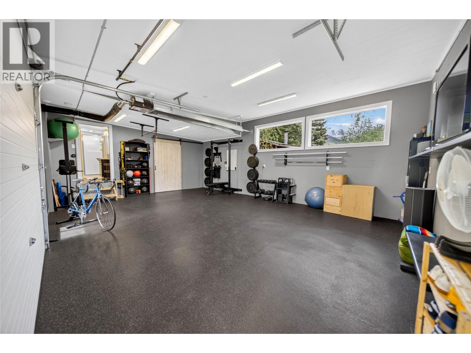 54 Commons Street, Fernie, British Columbia  V0B 1M1 - Photo 61 - 10386467