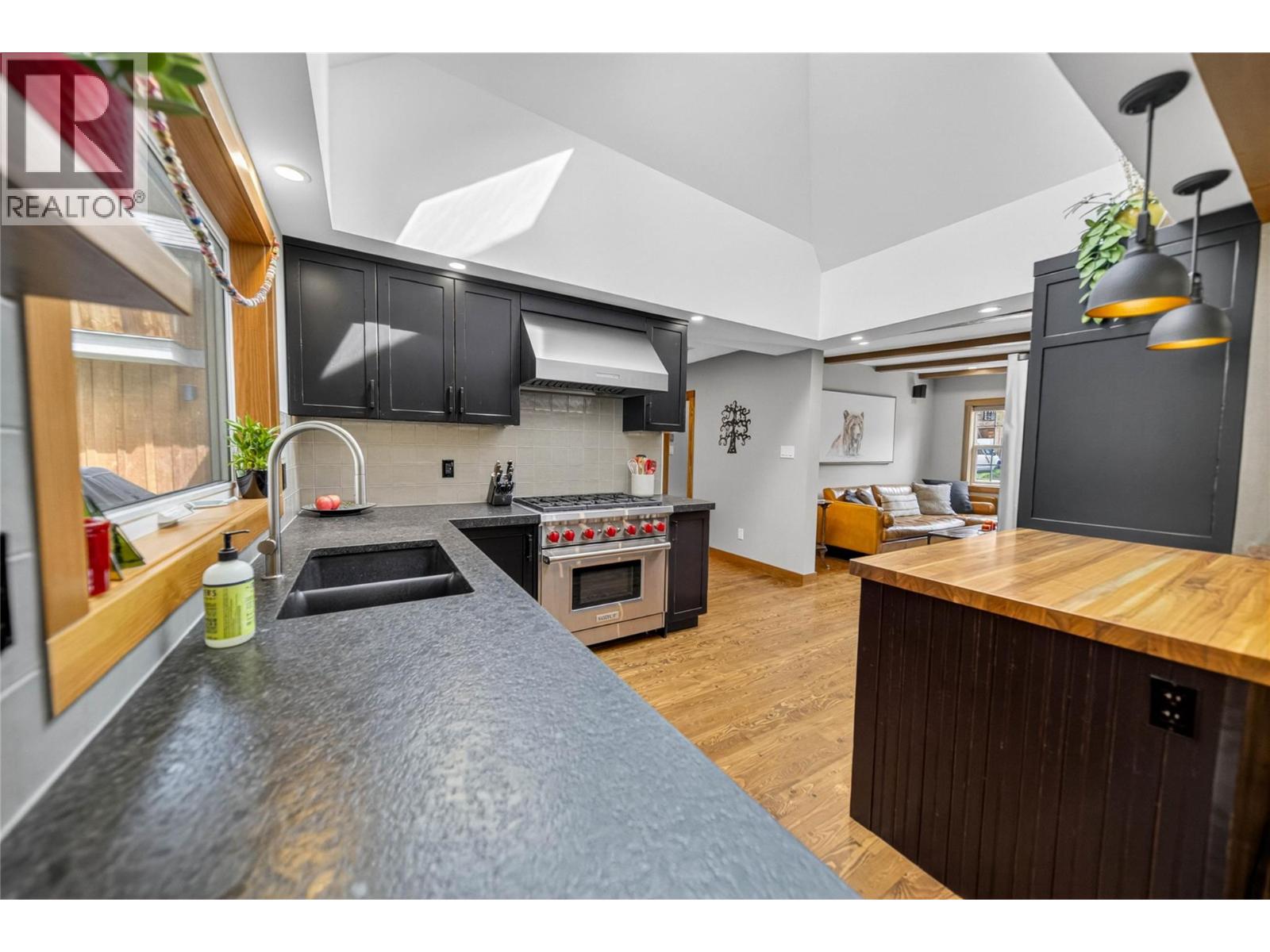 54 Commons Street, Fernie, British Columbia  V0B 1M1 - Photo 23 - 10386467