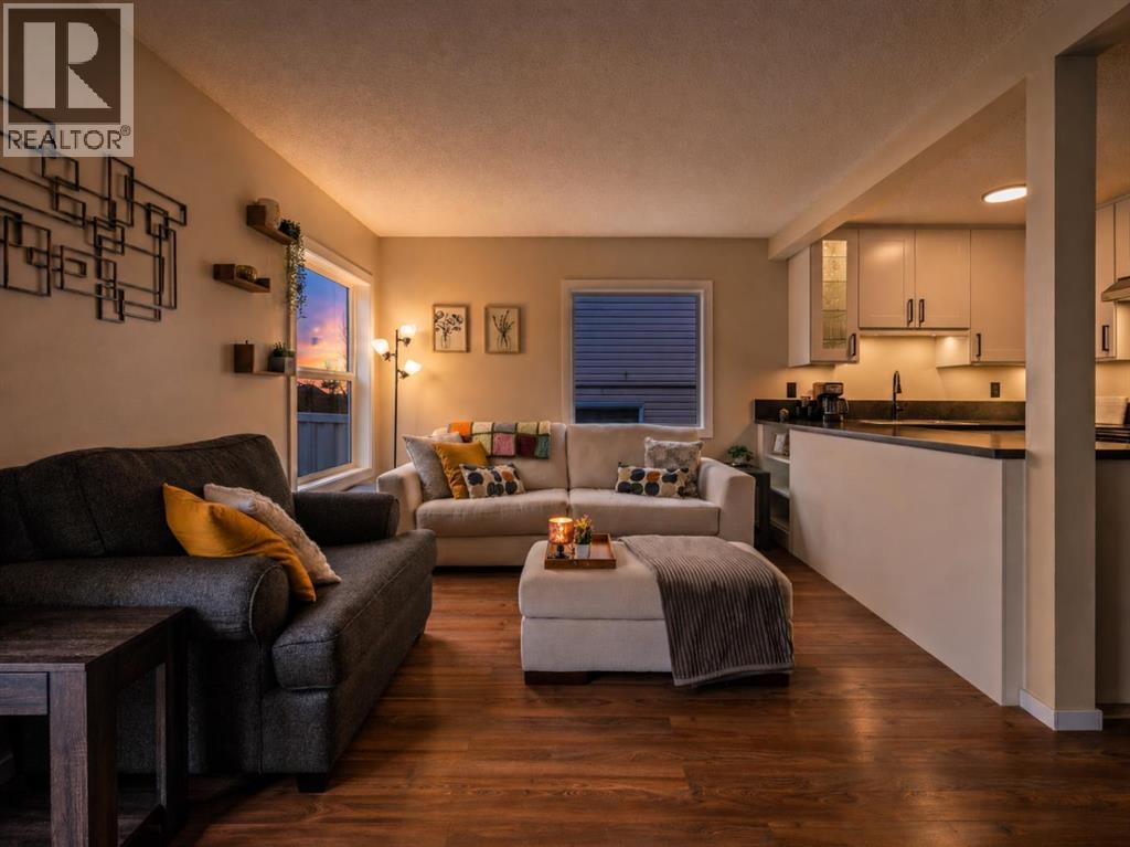 101 Country Hills Villas Nw, Calgary, Alberta  T3K 4S8 - Photo 2 - A2308244