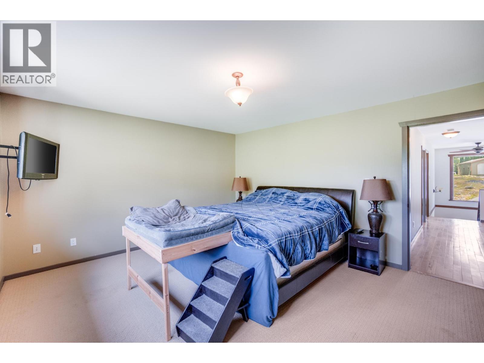 1533 Woodland Drive, Castlegar, British Columbia  V1N 4J4 - Photo 32 - 10386824