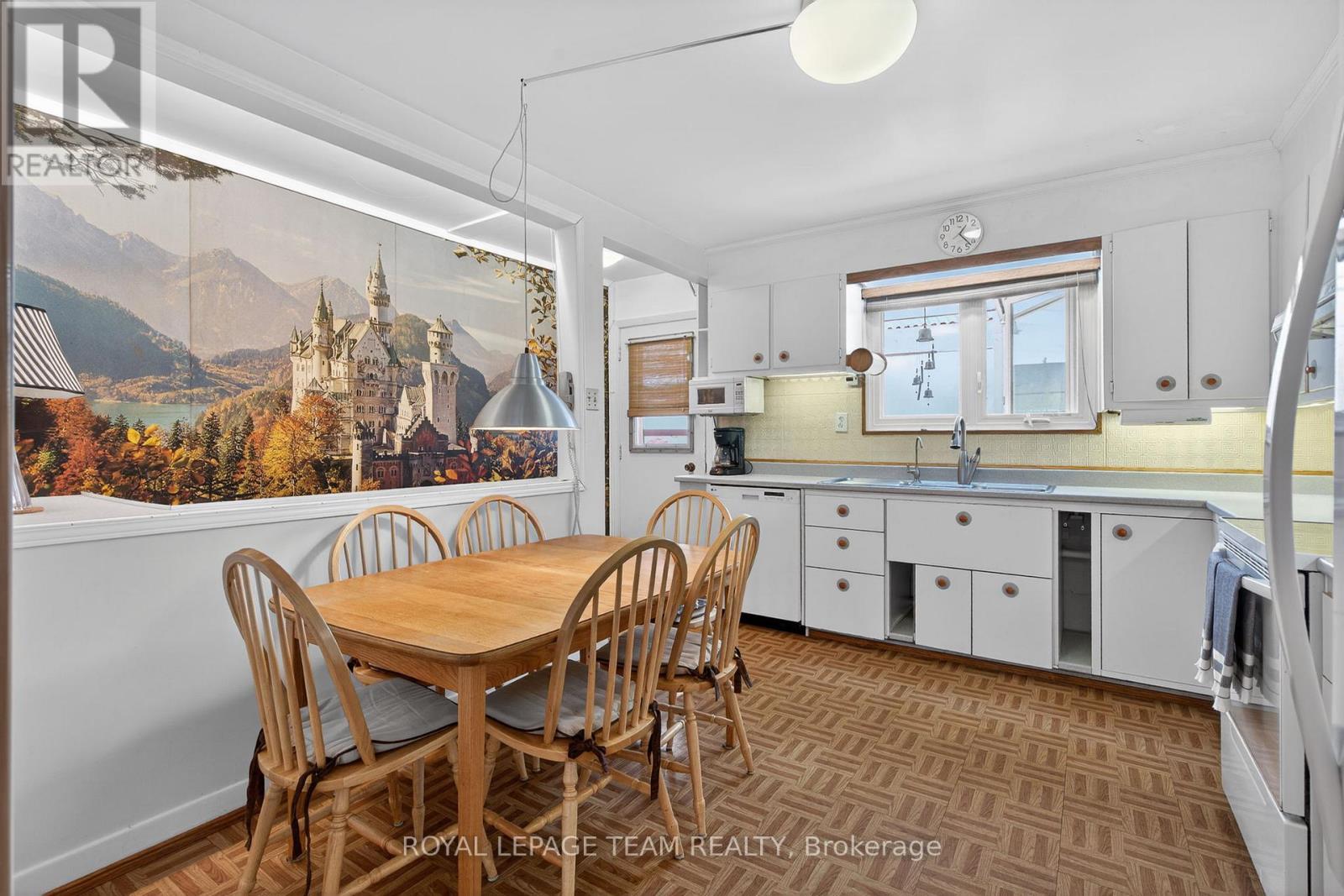 15 Donna Street, Ottawa, Ontario  K2G 2V5 - Photo 14 - X13113848