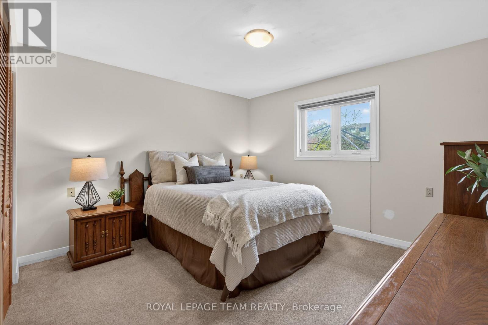 15 Donna Street, Ottawa, Ontario  K2G 2V5 - Photo 19 - X13113848