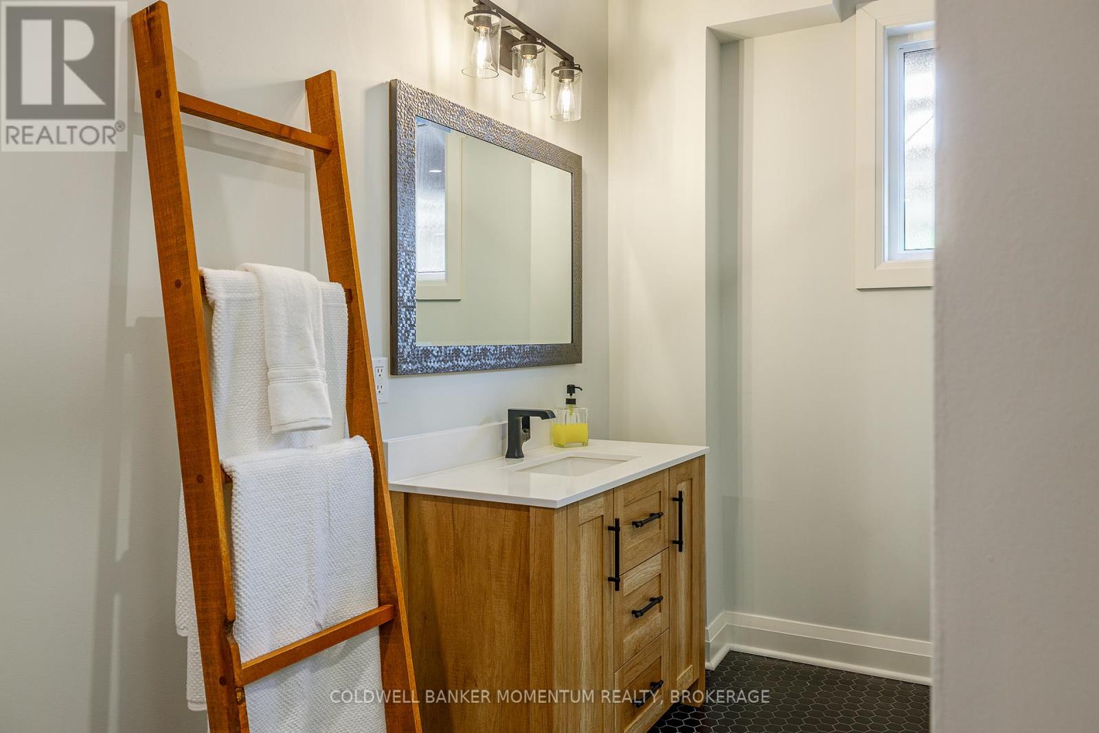 19 Damson Street, St. Catharines, Ontario  L2S 4B2 - Photo 28 - X13113884