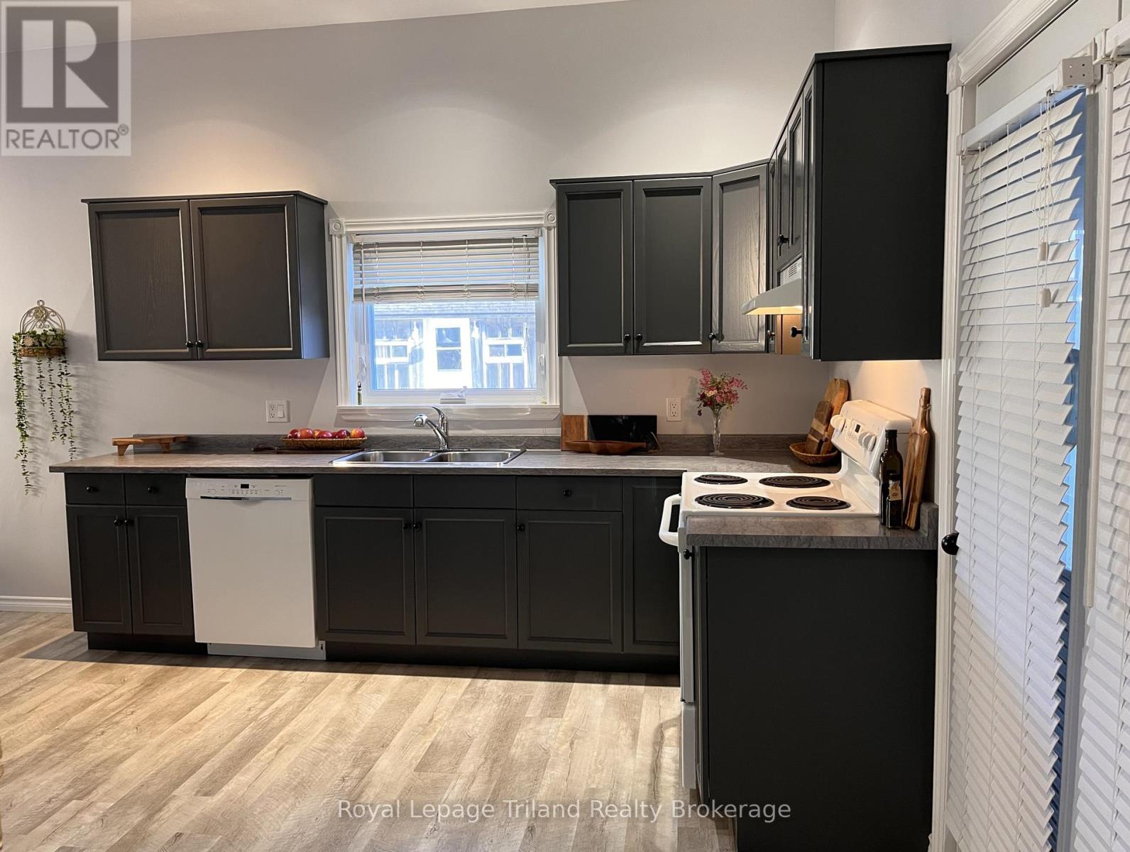 14 Elgin Street W, Norwich, Ontario  N0J 1P0 - Photo 9 - X13113898