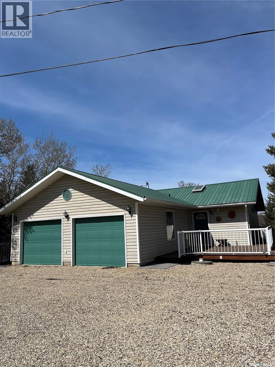 3167 Berard Beach Drive, Wakaw Lake, Saskatchewan  S0K 4P0 - Photo 2 - SK030443