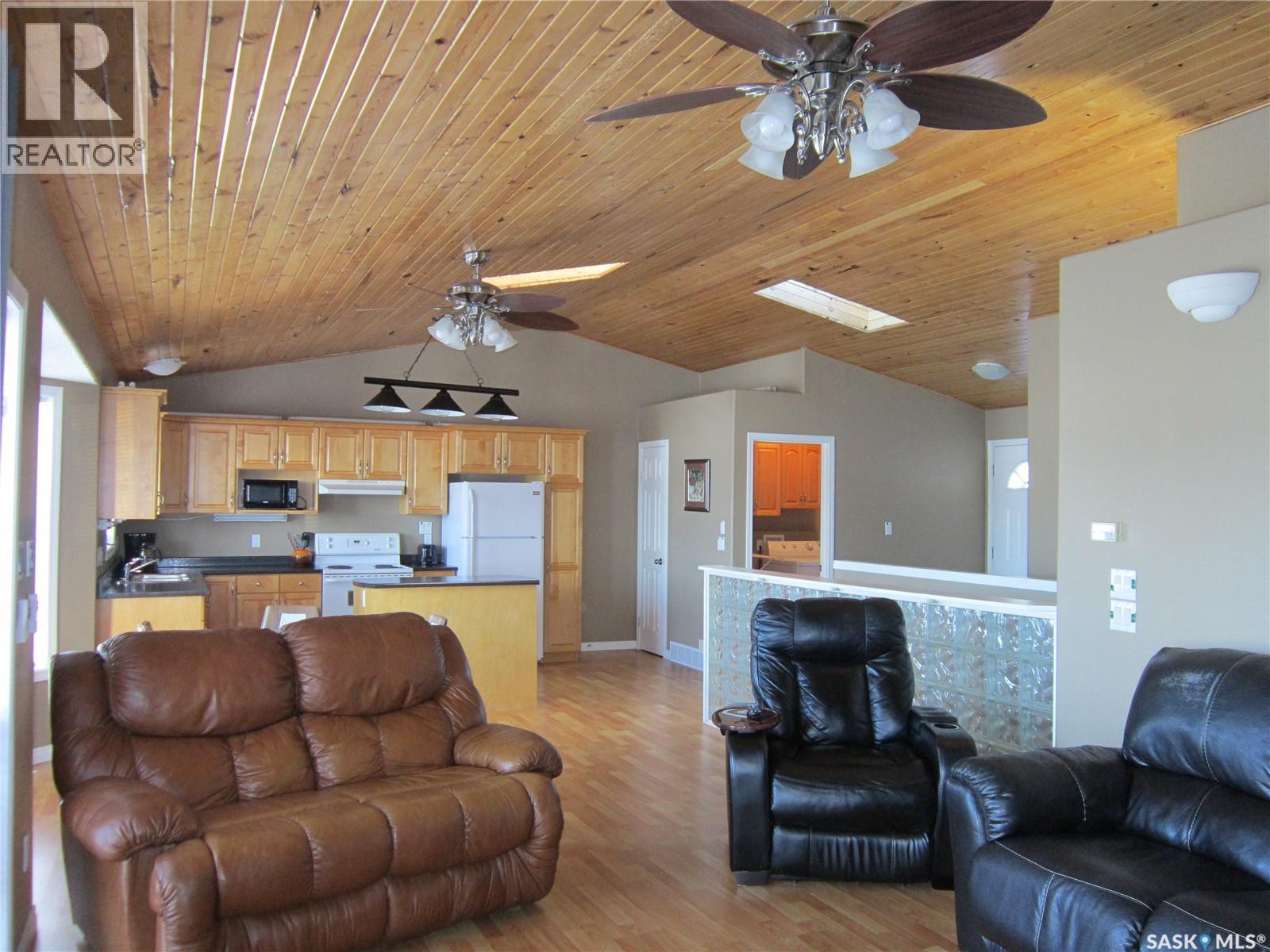 3167 Berard Beach Drive, Wakaw Lake, Saskatchewan  S0K 4P0 - Photo 16 - SK030443
