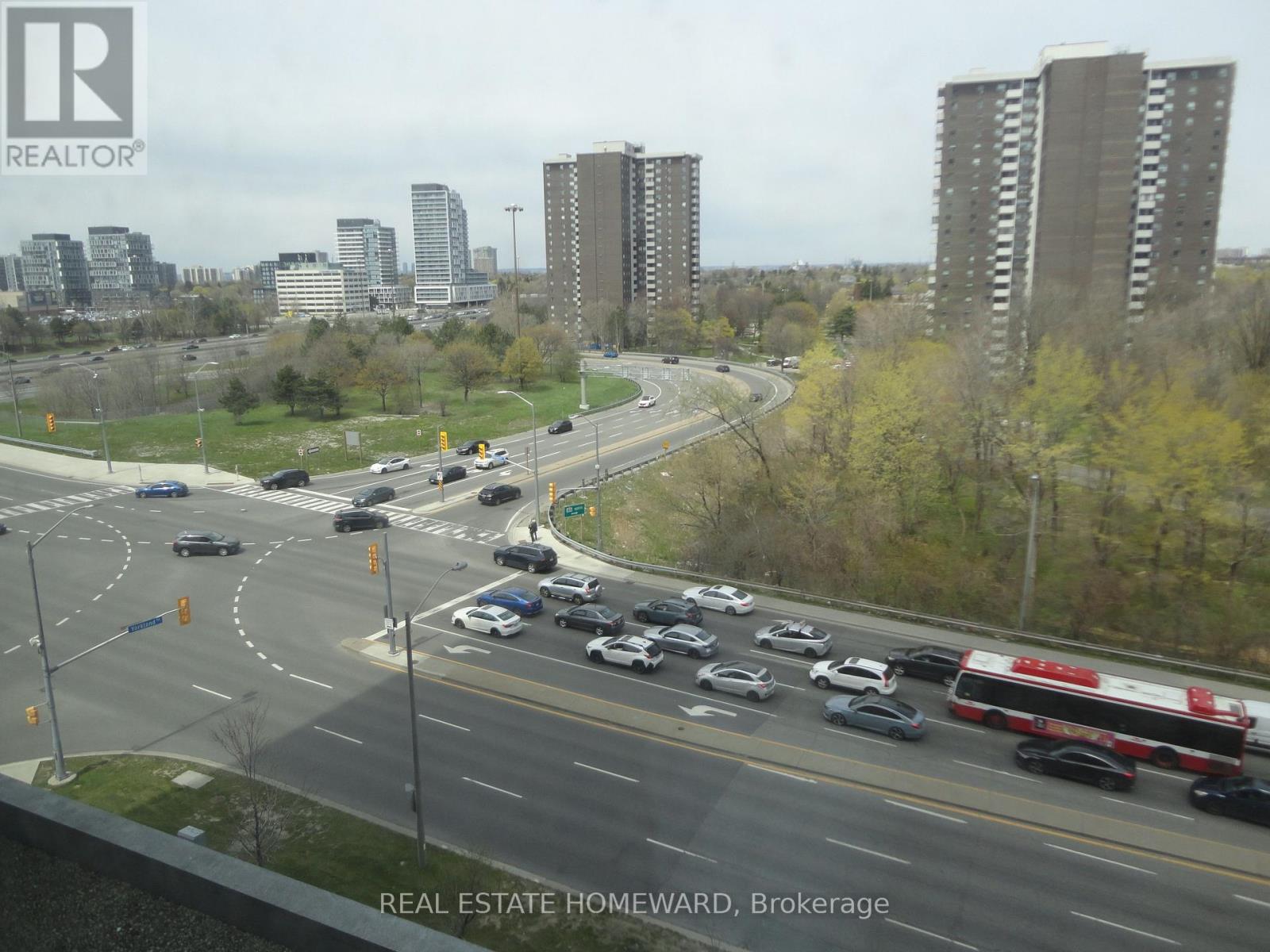 709 - 2015 Sheppard Avenue E, Toronto, Ontario  M2J 0B3 - Photo 3 - C13113806