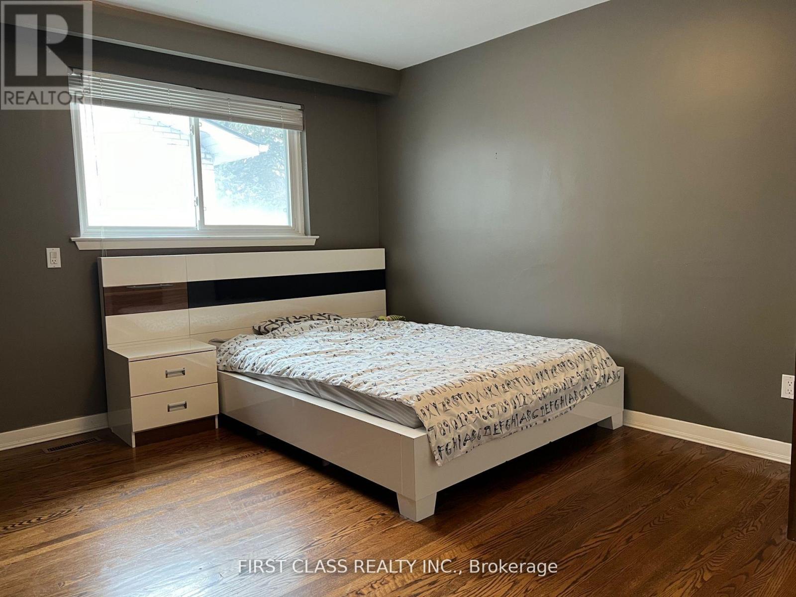 51 Ealing Drive, Toronto, Ontario  M2L 2R4 - Photo 12 - C13113820