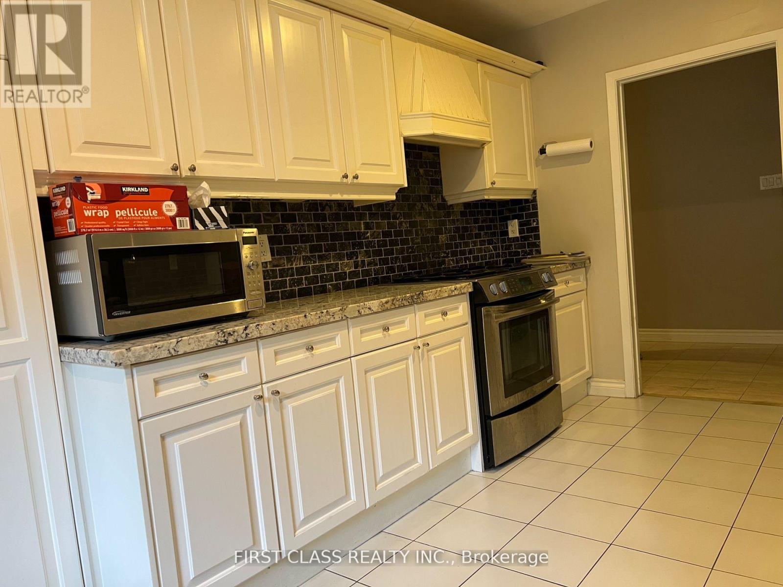 51 Ealing Drive, Toronto, Ontario  M2L 2R4 - Photo 6 - C13113820