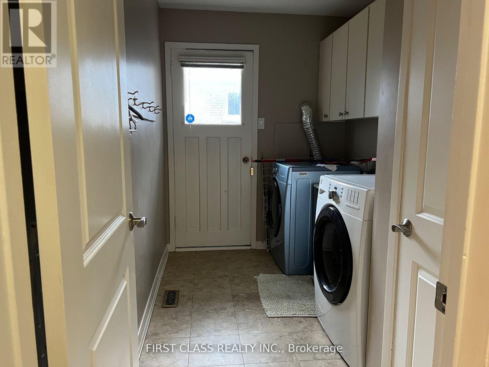 51 Ealing Drive, Toronto, Ontario  M2L 2R4 - Photo 7 - C13113820