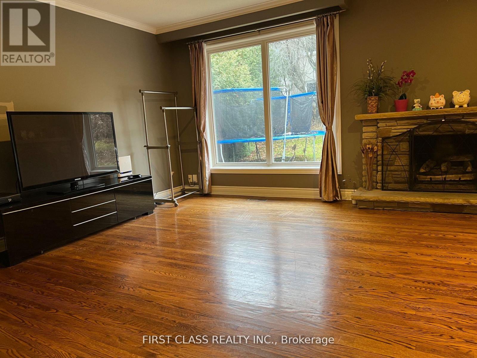 51 Ealing Drive, Toronto, Ontario  M2L 2R4 - Photo 9 - C13113820