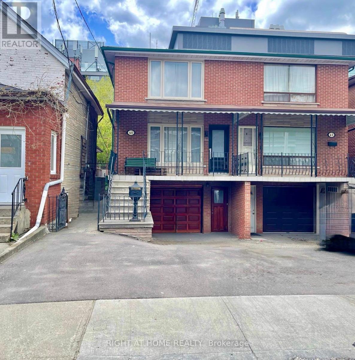 40 BELLEVUE AVENUE, Toronto, Ontario