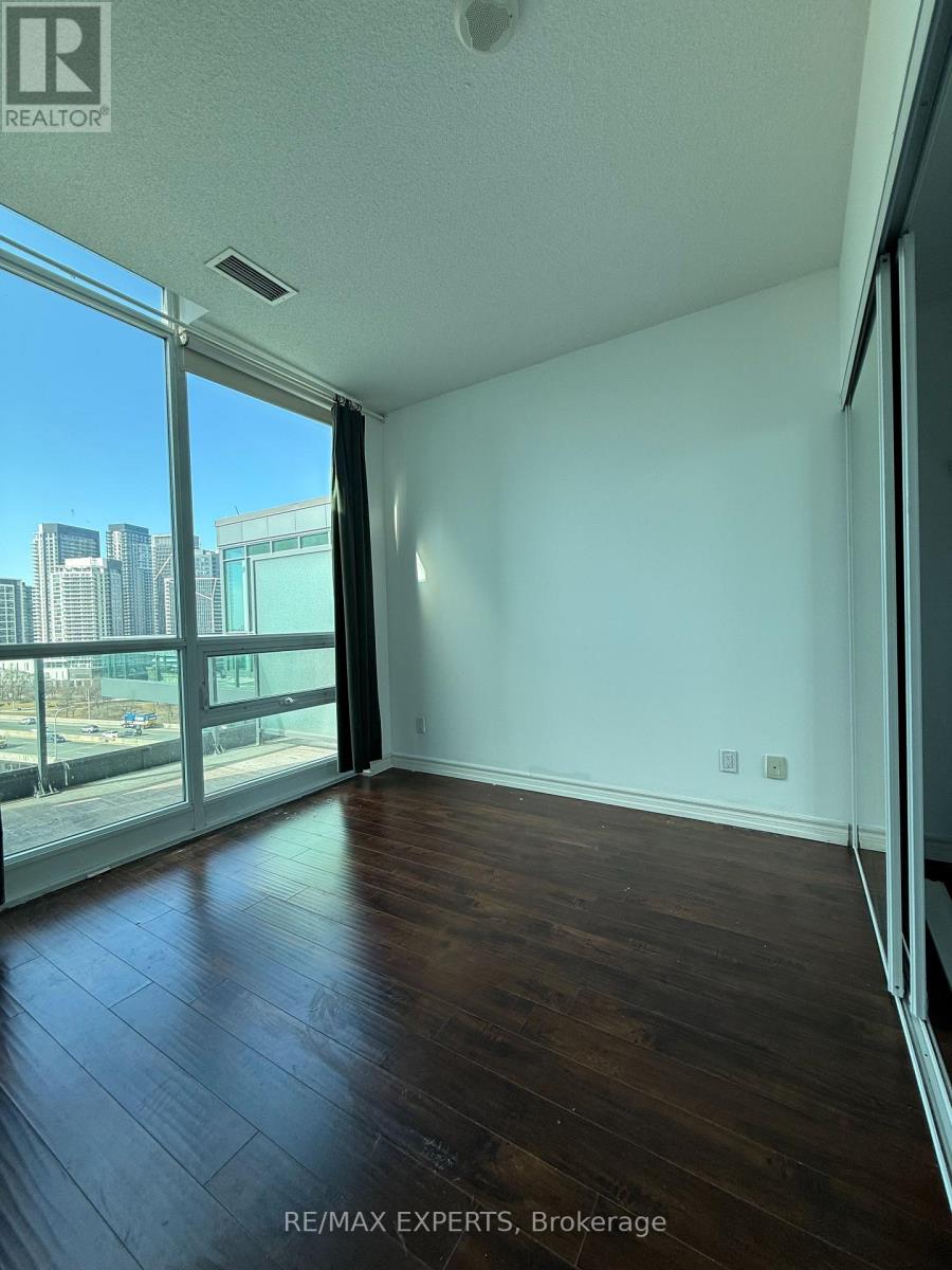 1656 - 209 Fort York Boulevard, Toronto, Ontario  M5V 4A1 - Photo 11 - C13113918