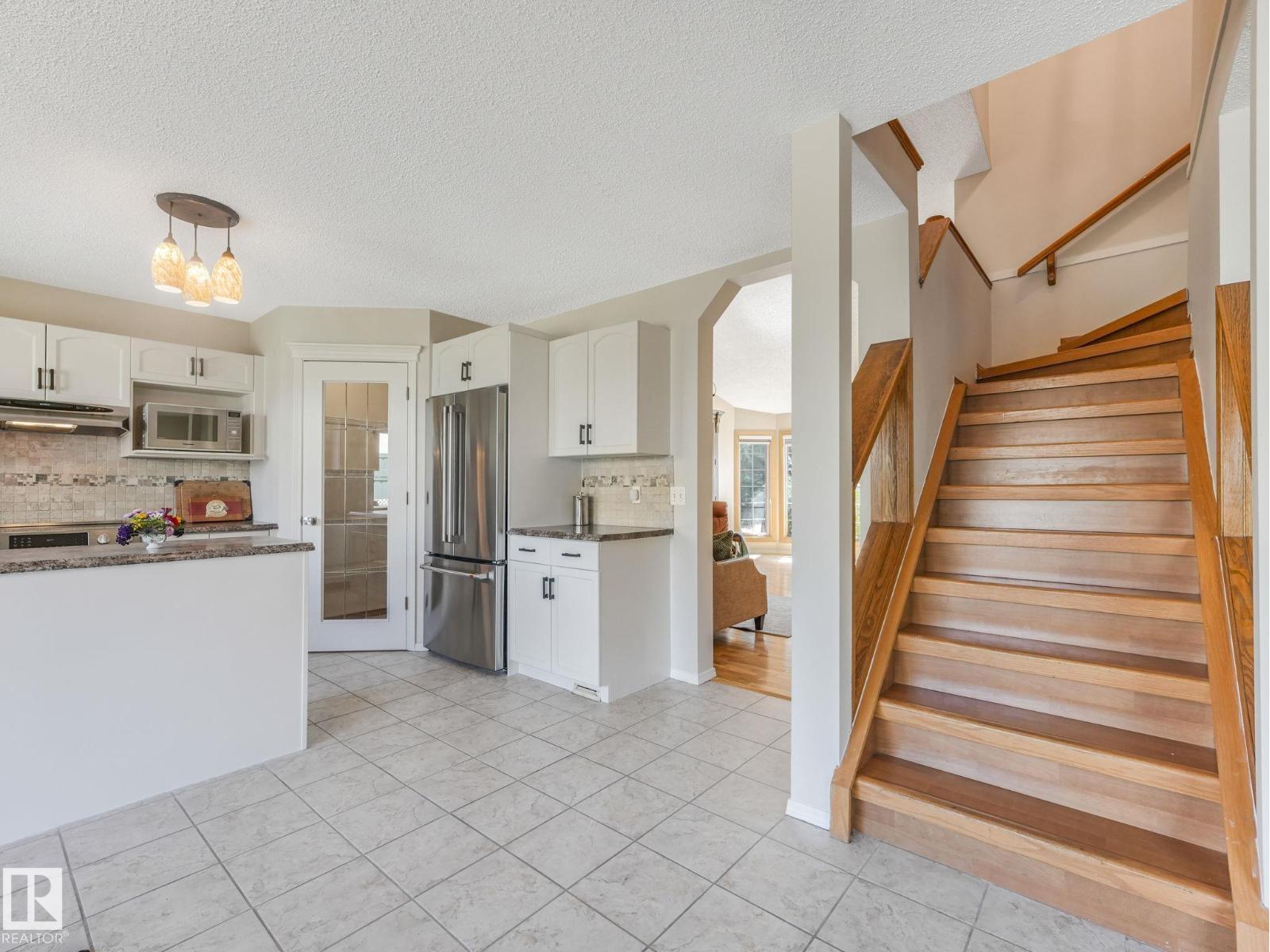 1060 Wedgewood Bv Nw, Edmonton, Alberta  T6M 2L6 - Photo 16 - E4487061