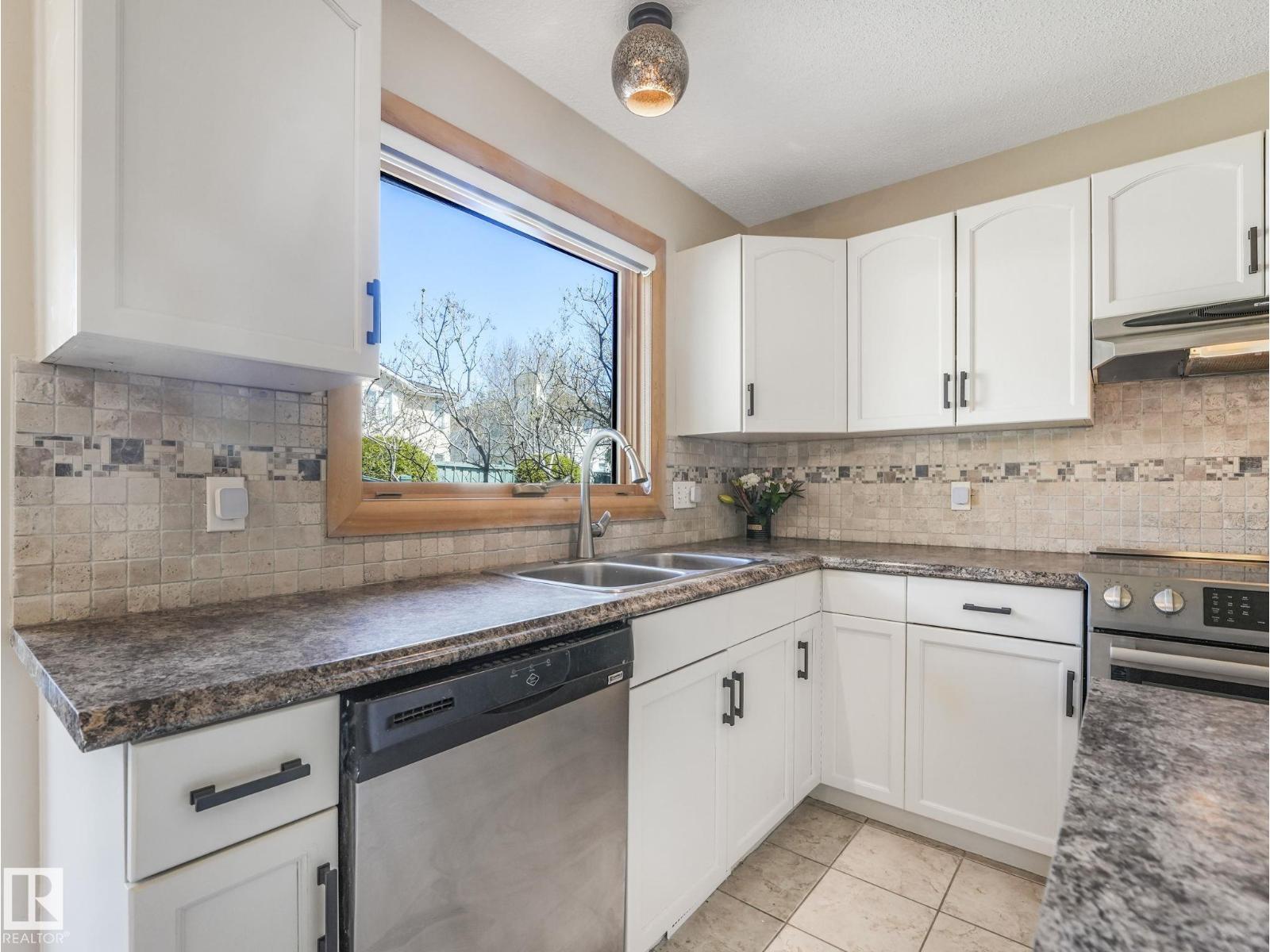 1060 Wedgewood Bv Nw, Edmonton, Alberta  T6M 2L6 - Photo 24 - E4487061