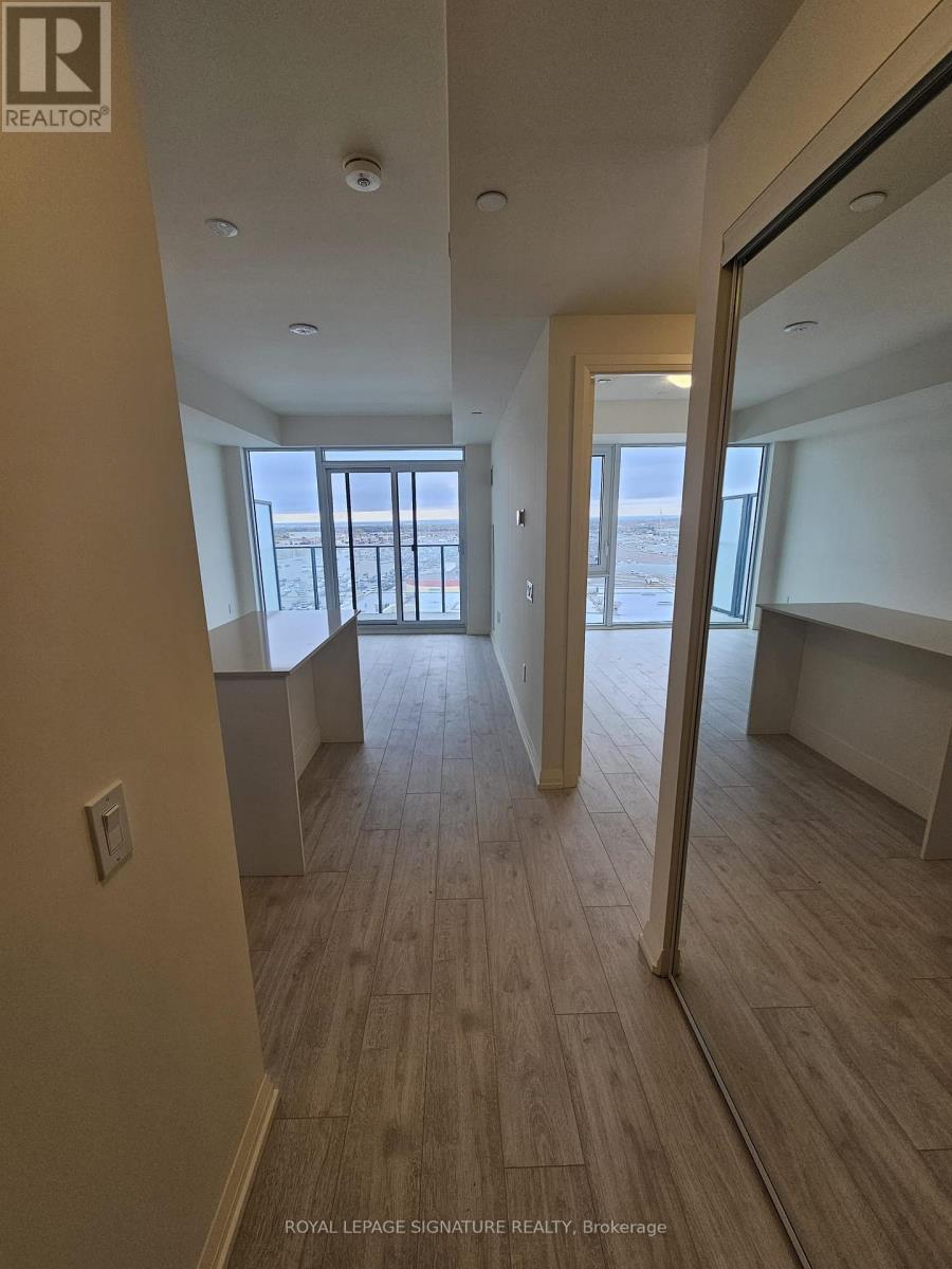 807 - 27 Korda Gate, Vaughan (Vellore Village), Ontario  L4K 0P6 - Photo 2 - N13113788