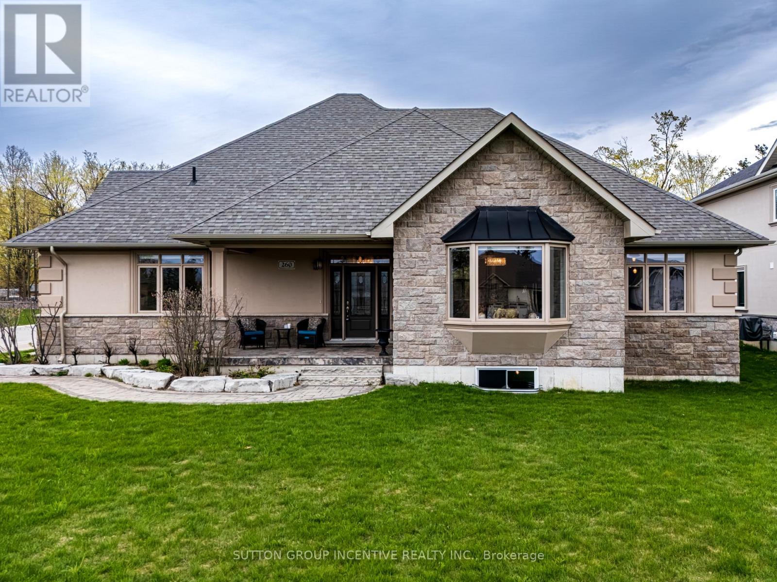 260 Sunnybrae Avenue, Innisfil, Ontario  L9S 1J1 - Photo 3 - N13113840