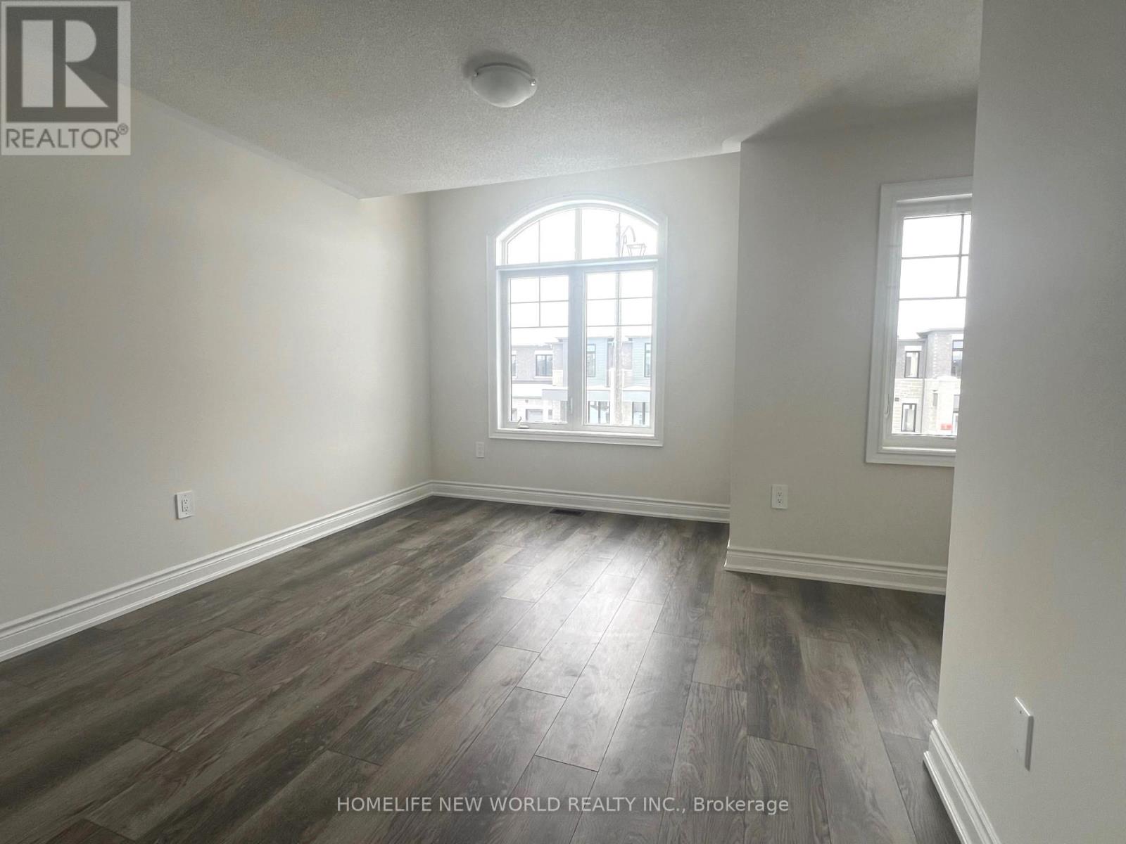 105 Kenneth Rogers Crescent, East Gwillimbury, Ontario  L9N 1S5 - Photo 12 - N13113876