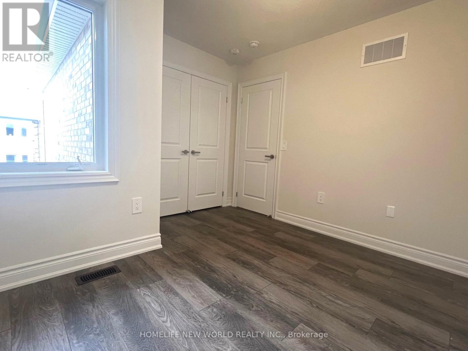 105 Kenneth Rogers Crescent, East Gwillimbury, Ontario  L9N 1S5 - Photo 15 - N13113876