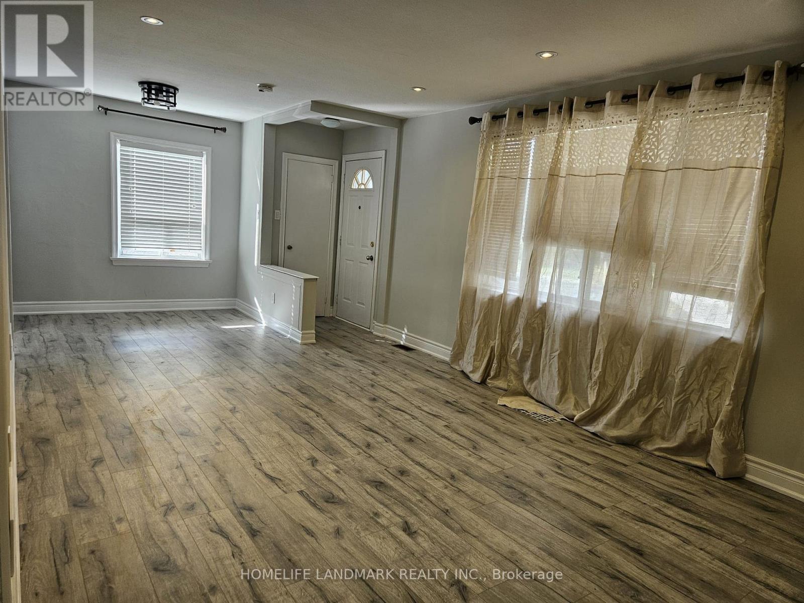 21 Highland Park Boulevard, Markham (Grandview), Ontario  L3T 1B2 - Photo 2 - N13113916