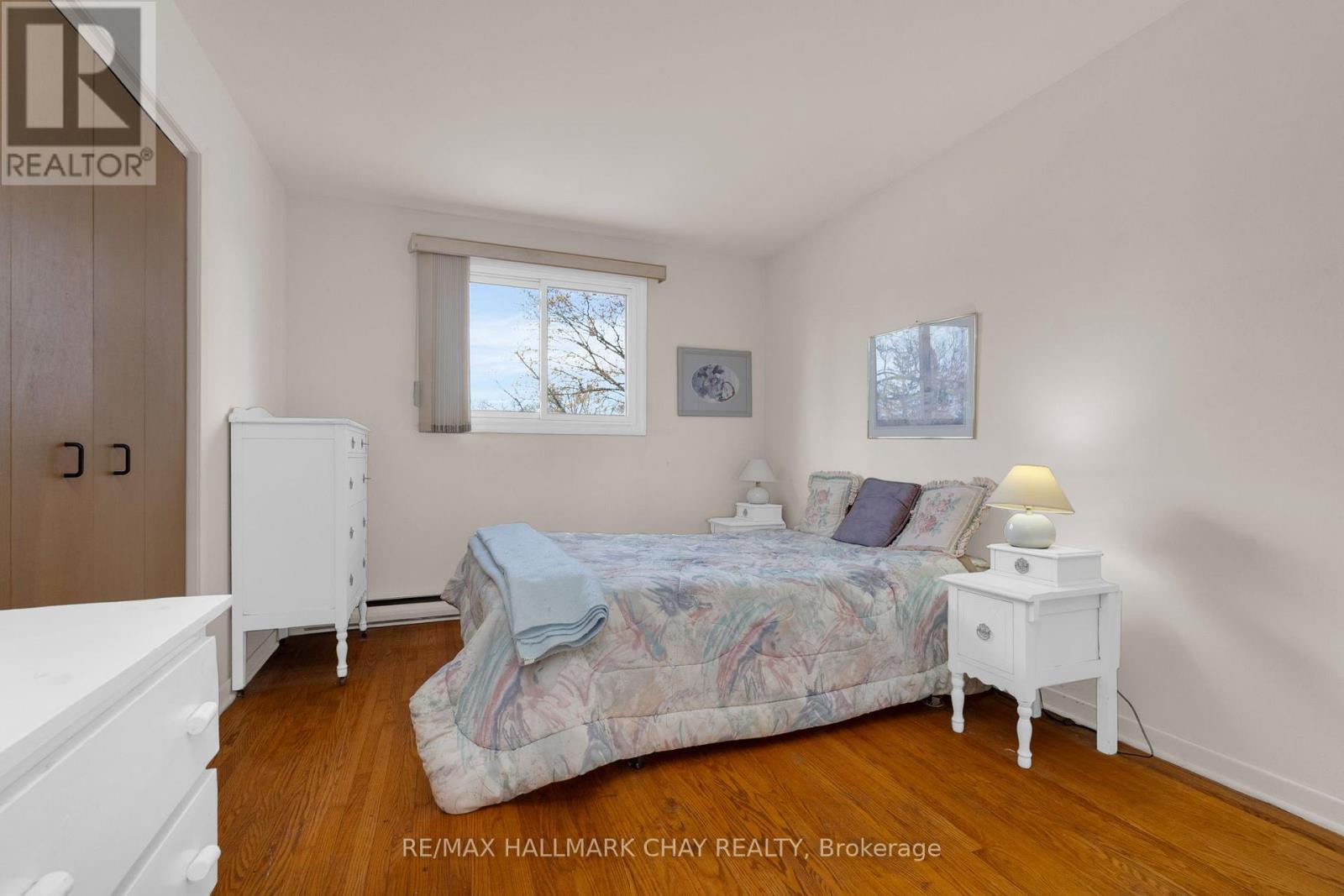 33 Davies Crescent, Barrie, Ontario  L4M 2M4 - Photo 12 - S13113770