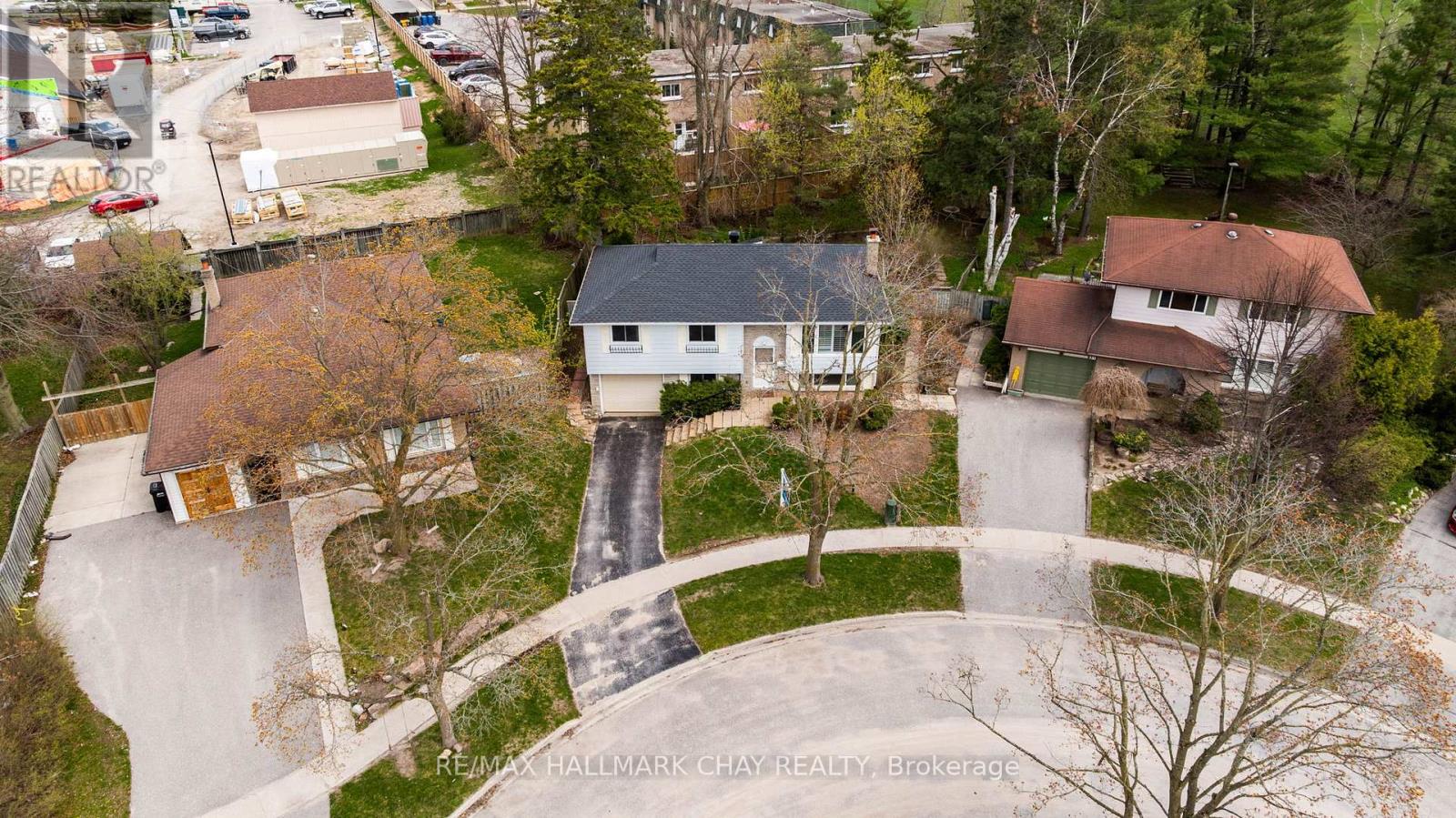33 Davies Crescent, Barrie, Ontario  L4M 2M4 - Photo 33 - S13113770