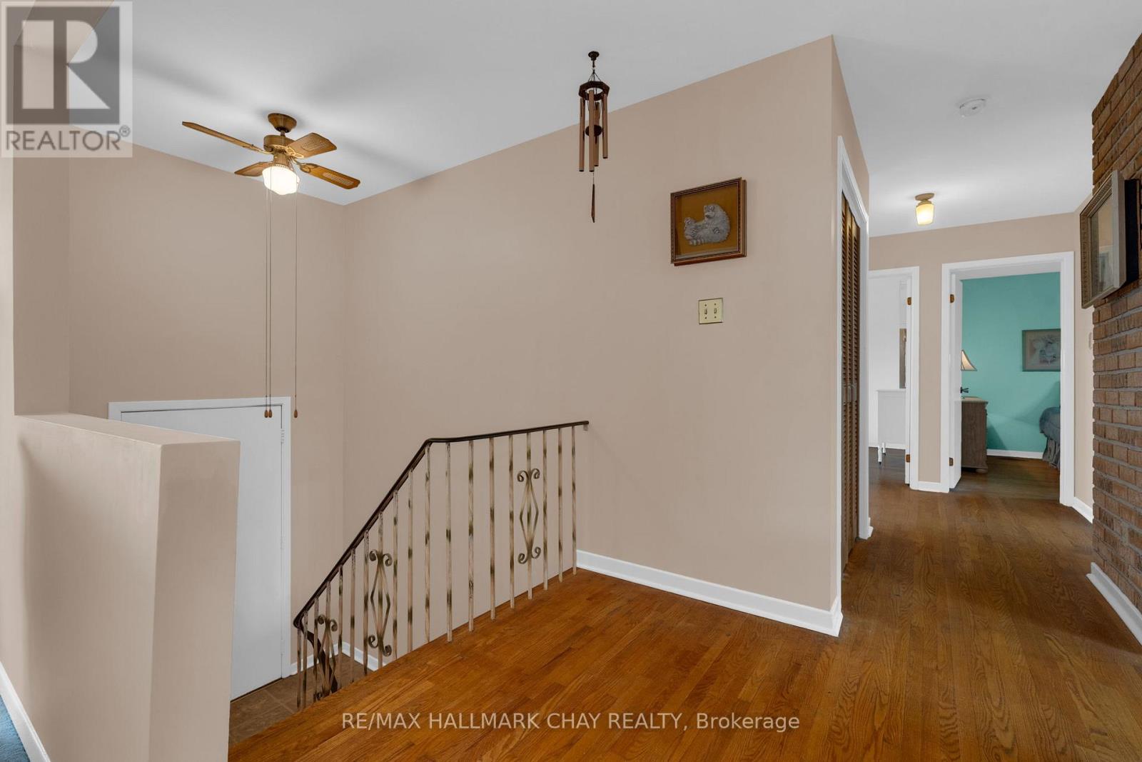 33 Davies Crescent, Barrie, Ontario  L4M 2M4 - Photo 4 - S13113770