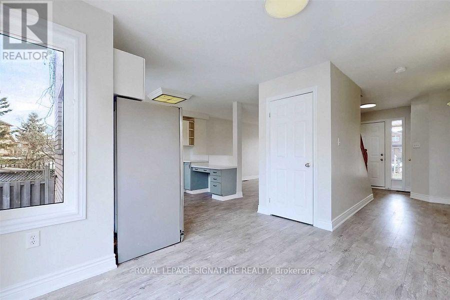 9 Sydenham Wells, Barrie, Ontario  L4M 6R3 - Photo 12 - S13113780