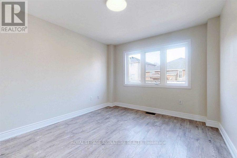 9 Sydenham Wells, Barrie, Ontario  L4M 6R3 - Photo 13 - S13113780