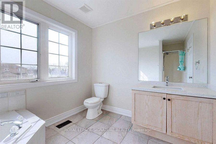 9 Sydenham Wells, Barrie, Ontario  L4M 6R3 - Photo 26 - S13113780
