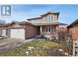9 SYDENHAM WELLS, Barrie, Ontario