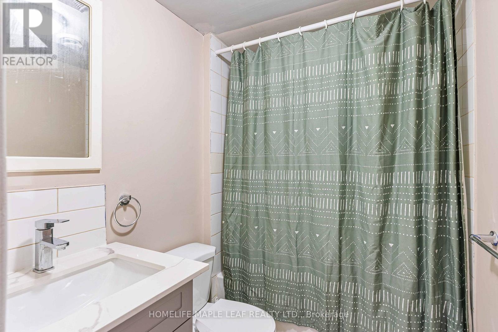57 - 45 Hansen Road N, Brampton, Ontario  L6V 3C5 - Photo 23 - W12872430