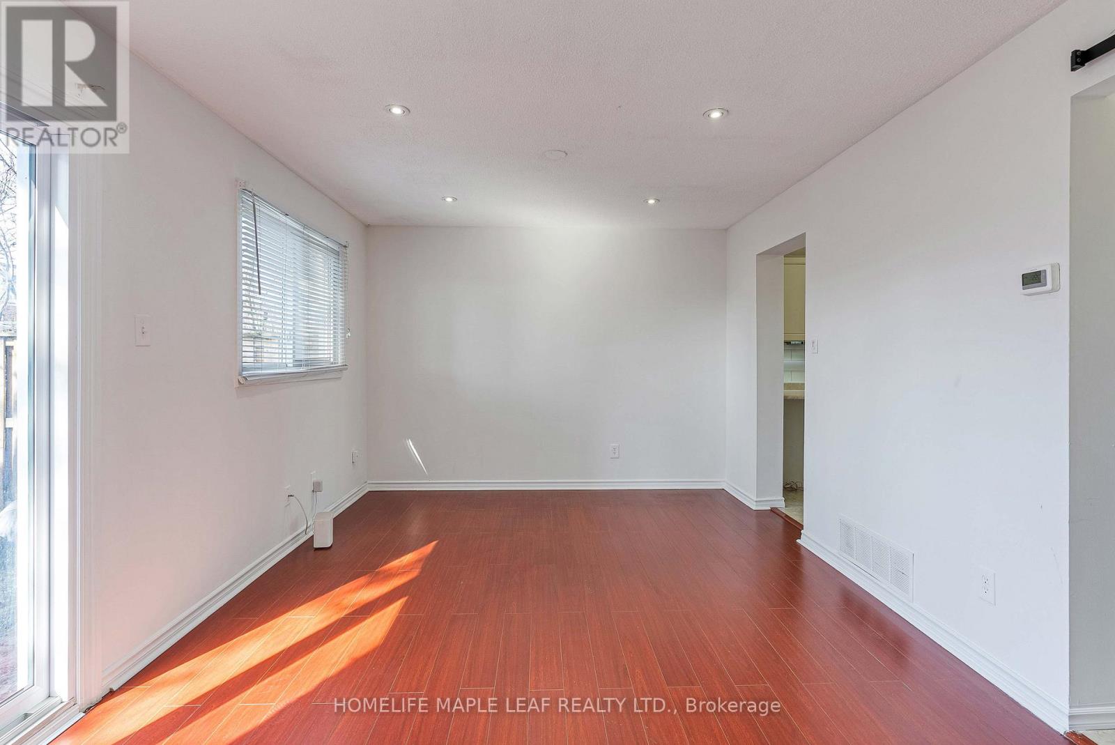 57 - 45 Hansen Road N, Brampton, Ontario  L6V 3C5 - Photo 9 - W12872430