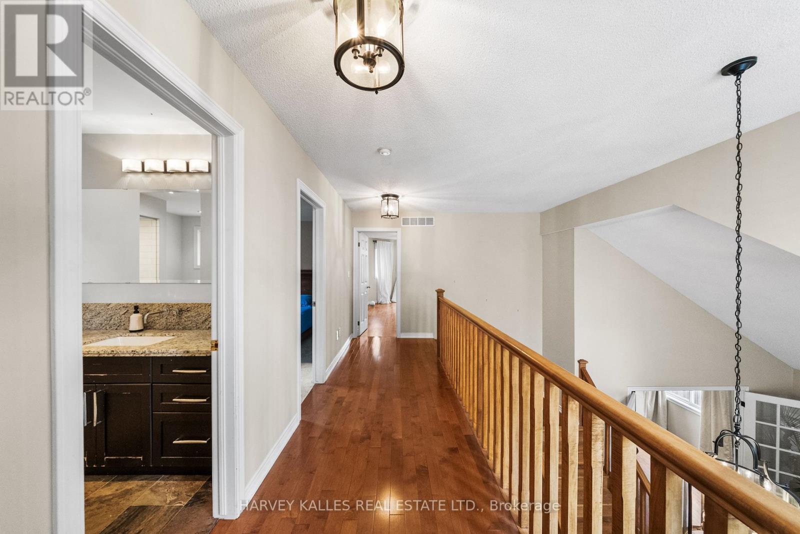 2139 Bushtrail Court, Burlington, Ontario  L7M 4B2 - Photo 29 - W13113772