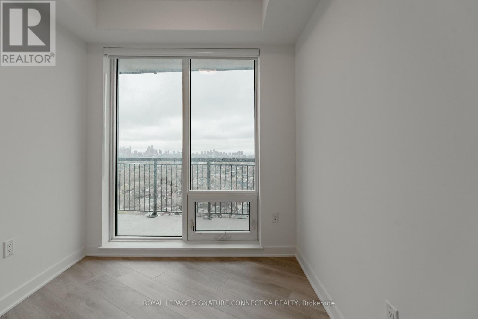 2107 - 1185 Dupont Street, Toronto, Ontario  M6H 0G5 - Photo 10 - W13113800