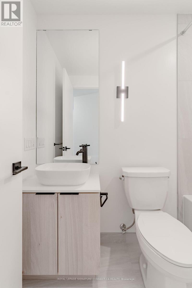 2107 - 1185 Dupont Street, Toronto, Ontario  M6H 0G5 - Photo 23 - W13113800