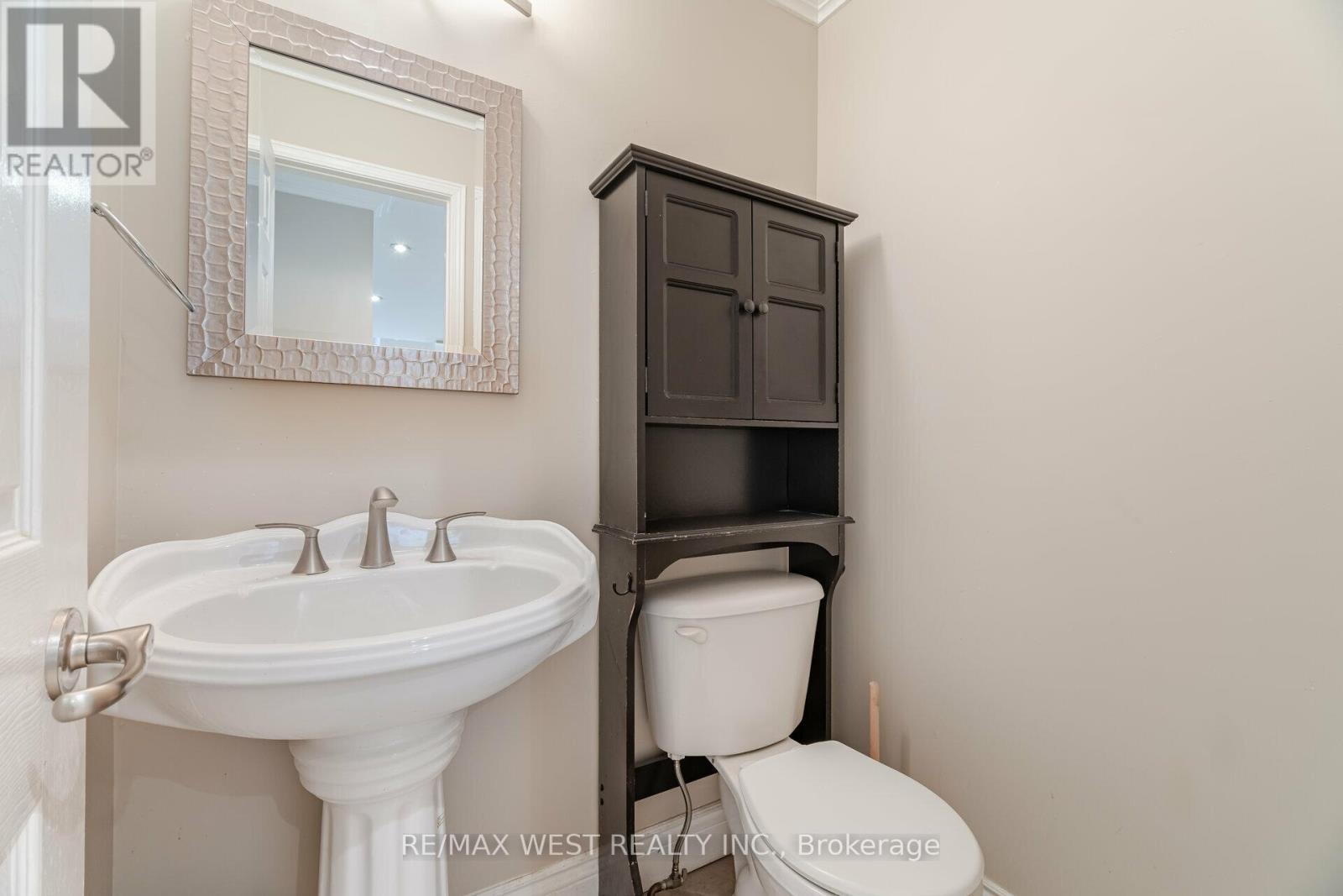 Main - 5456 Whitehorn Avenue, Mississauga, Ontario  L5V 1V5 - Photo 23 - W13113822