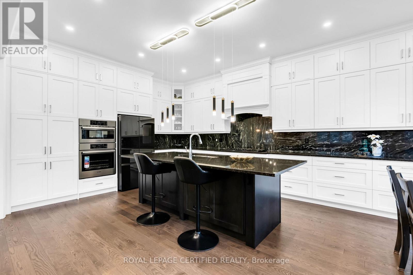 3071 Trailside Drive, Oakville, Ontario  L6M 0Z4 - Photo 17 - W13113842