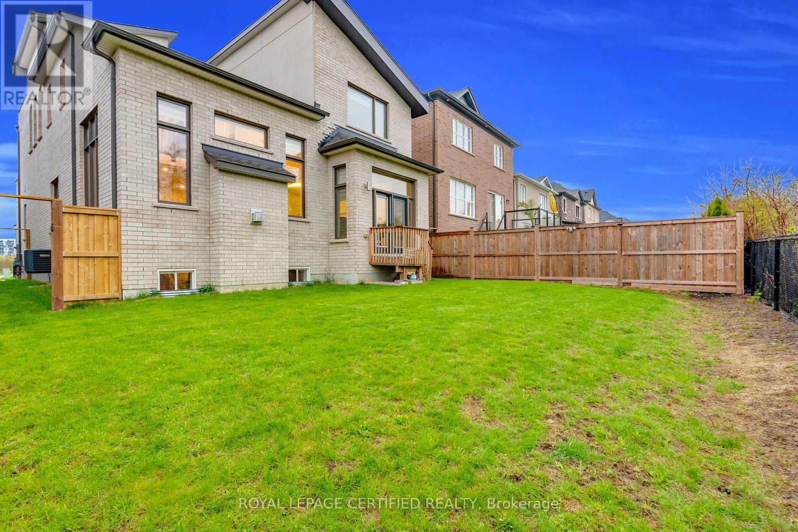 3071 Trailside Drive, Oakville, Ontario  L6M 0Z4 - Photo 49 - W13113842
