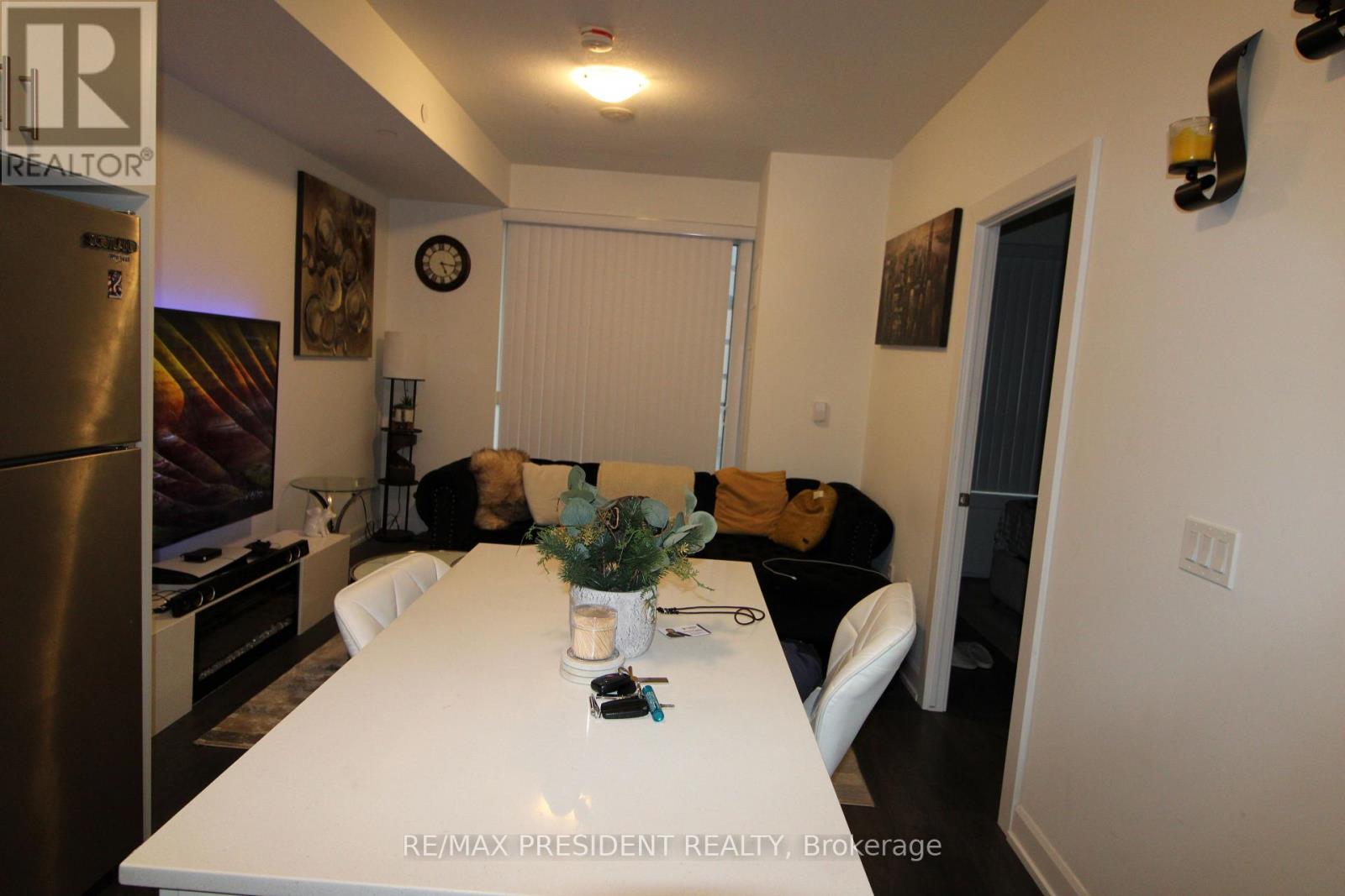 718 - 3220 William Coltson Avenue, Oakville, Ontario  L6H 7X9 - Photo 5 - W13113864