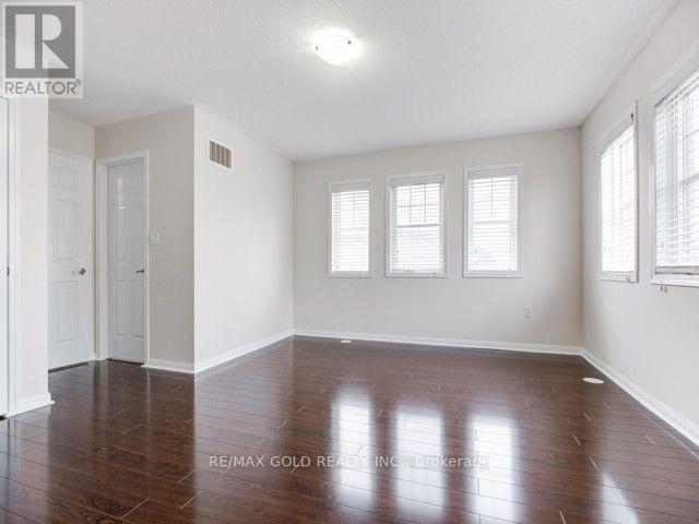 19 Portsdown Road, Brampton, Ontario  L7A 0P8 - Photo 4 - W13113910