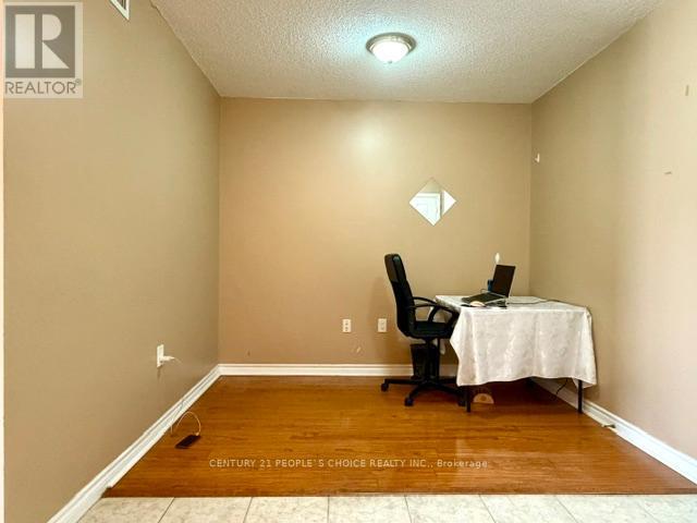 203 - 55 Strathaven Drive, Mississauga, Ontario  L5R 4G9 - Photo 7 - W13113912