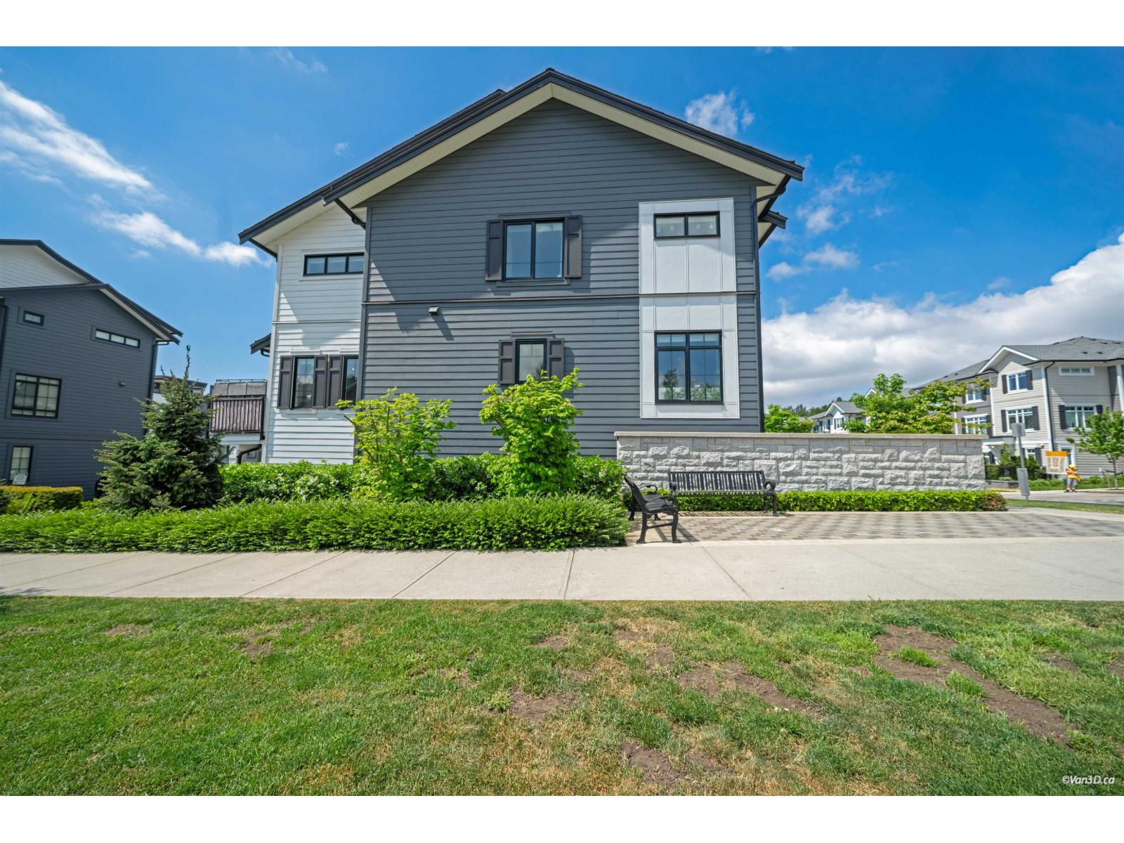 82 2075 Oak Meadows Drive, Surrey, British Columbia  V3Z 1J6 - Photo 3 - R3122324