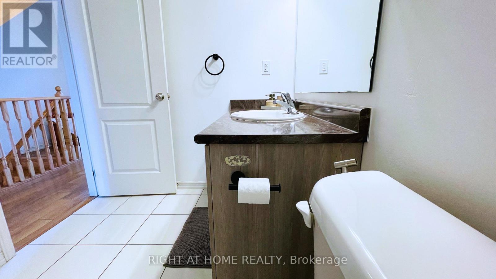 2372 Chevron Prince Path, Oshawa, Ontario  L1L 0K9 - Photo 21 - E13098758