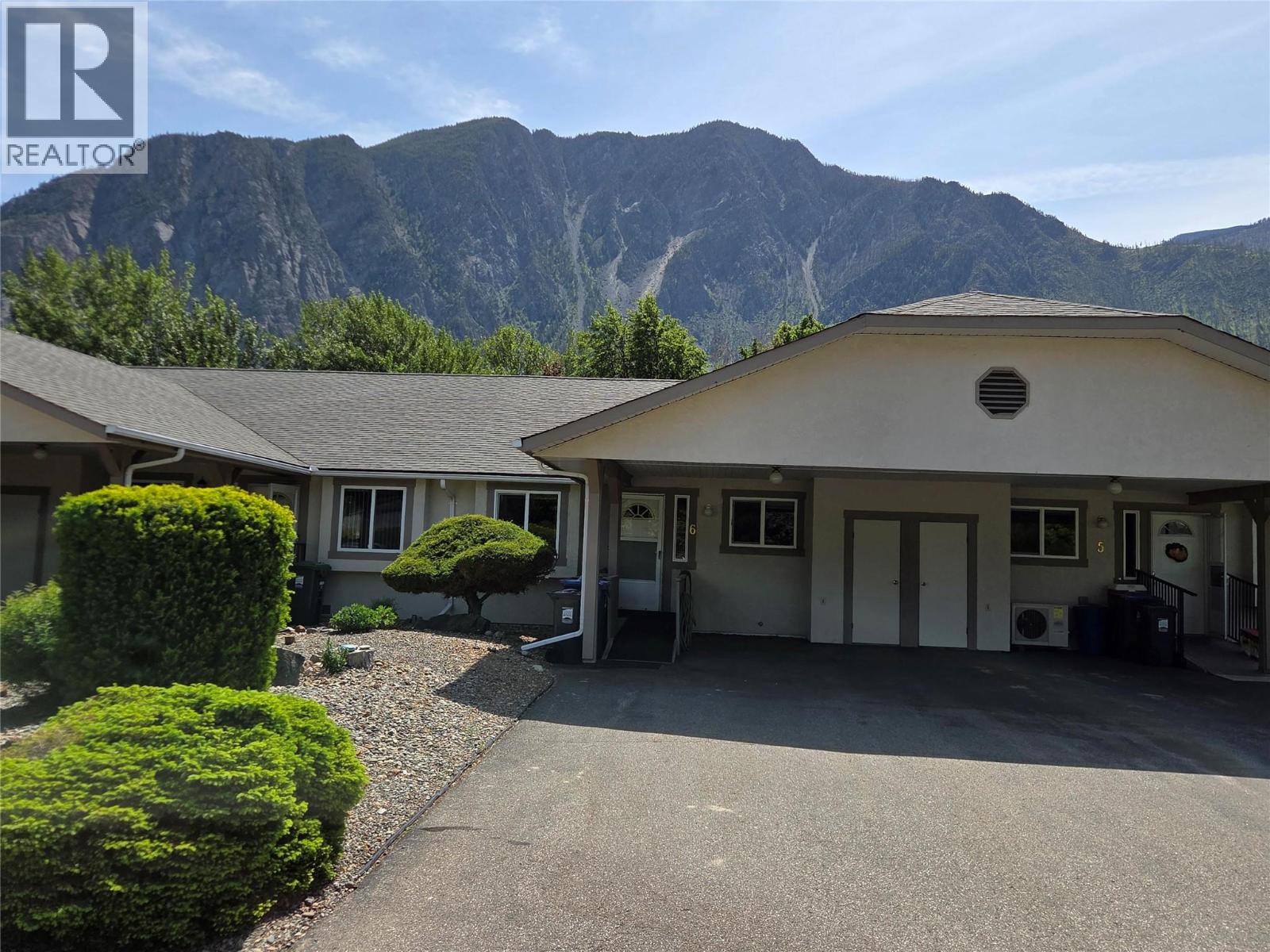 815 11th Avenue Unit# 6, Keremeos, British Columbia  V0X 1N3 - Photo 1 - 10387064