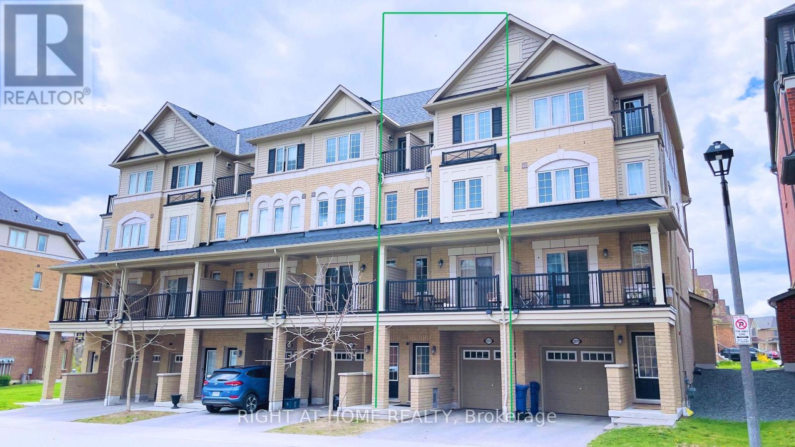 2372 CHEVRON PRINCE PATH, Oshawa, Ontario