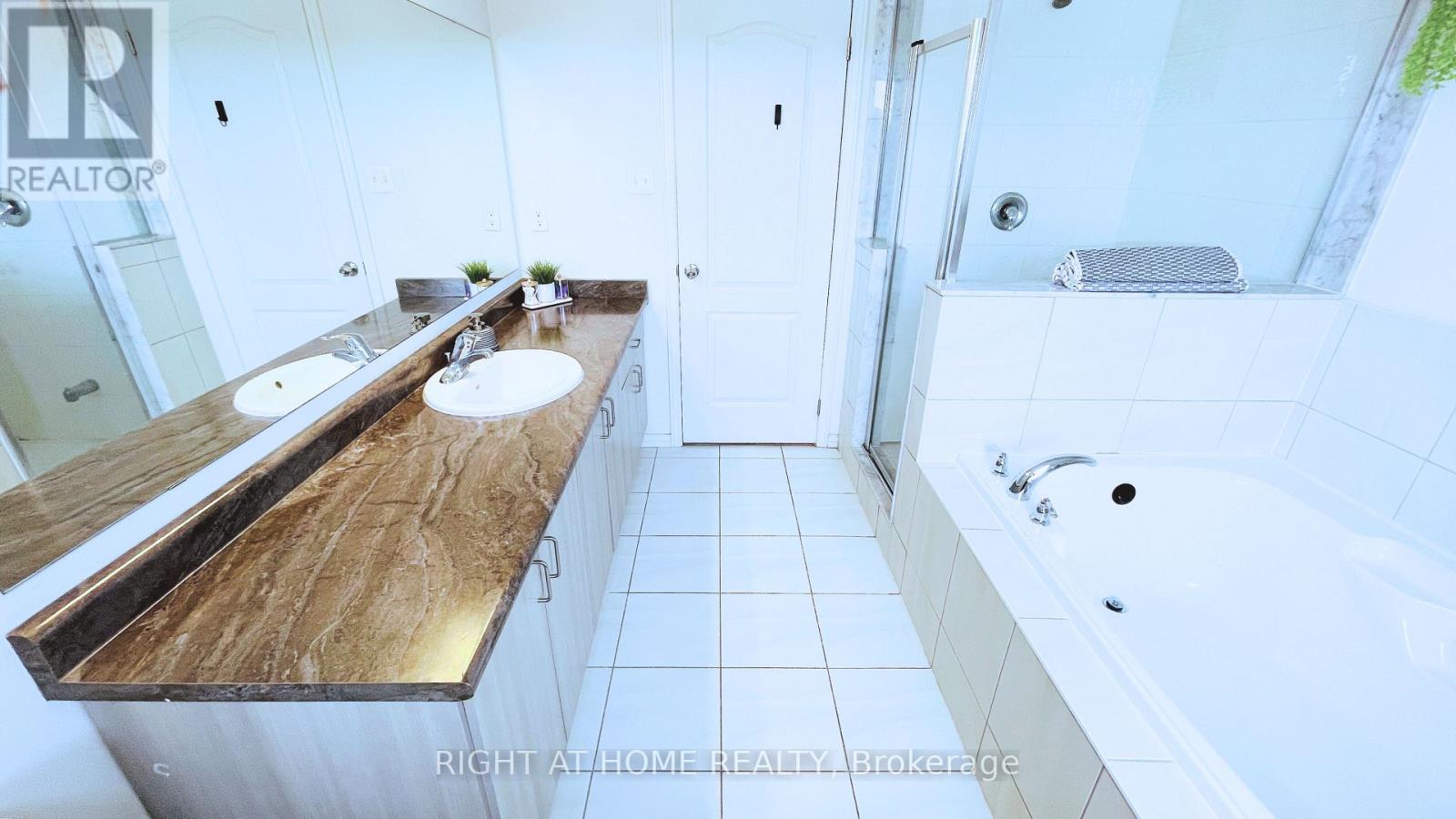 2372 Chevron Prince Path, Oshawa, Ontario  L1L 0K9 - Photo 29 - E13098758